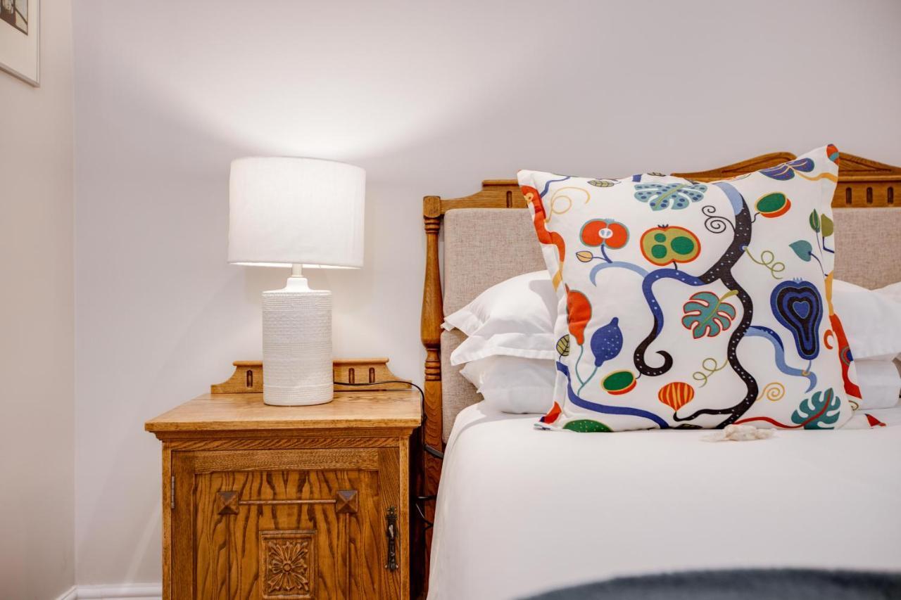 Amberhall Guesthouse Йоганнесбурґ Екстер'єр фото