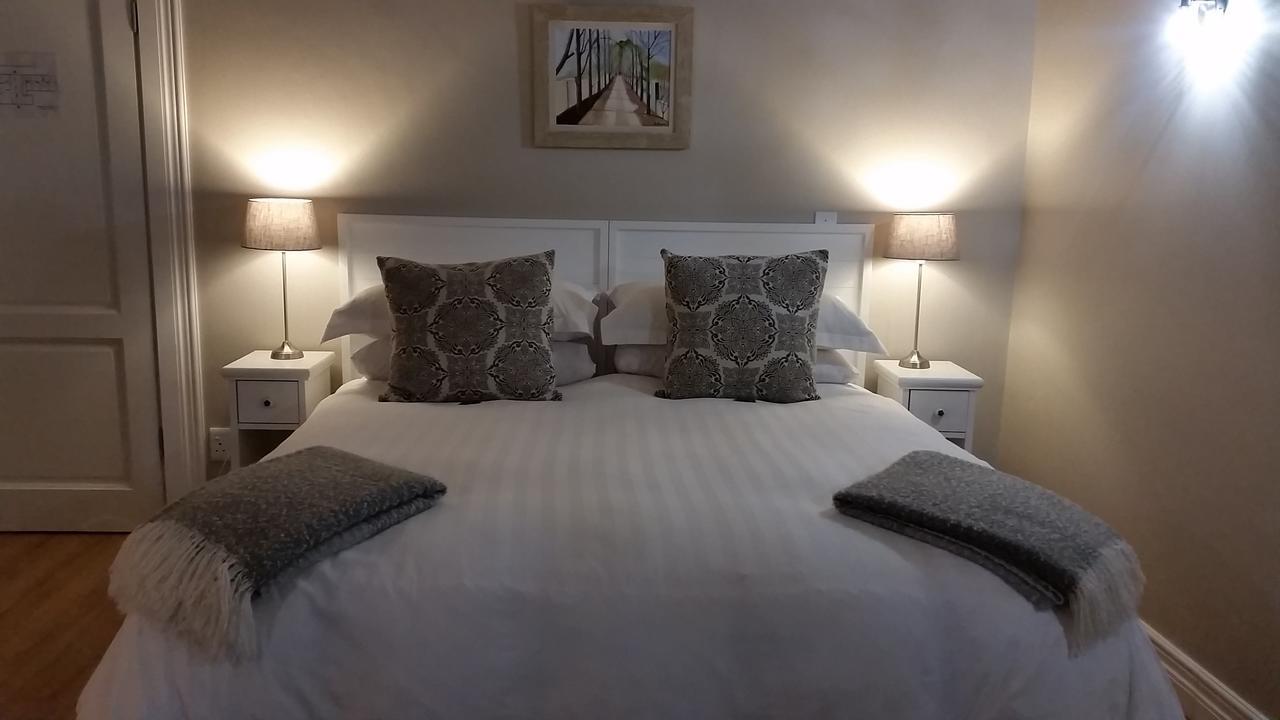 Amberhall Guesthouse Йоганнесбурґ Екстер'єр фото
